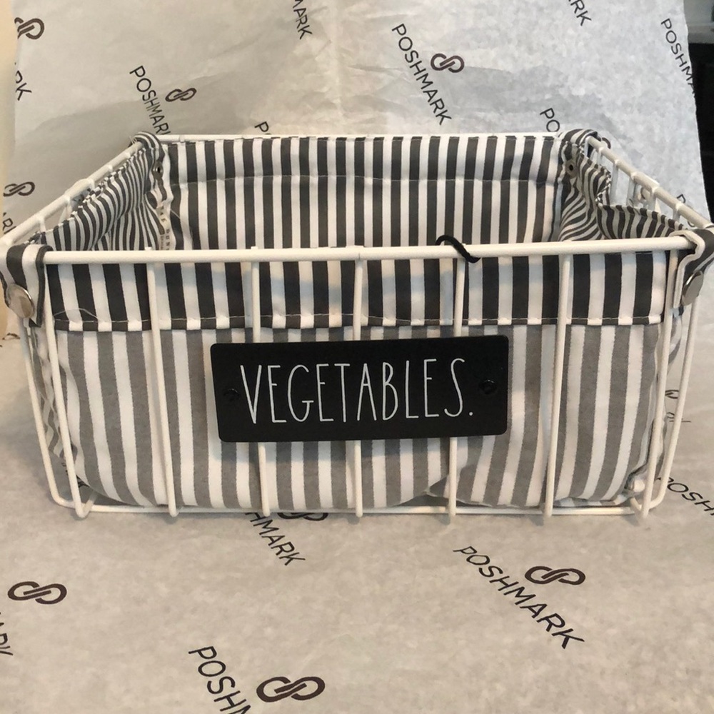 VEGETABLES basket